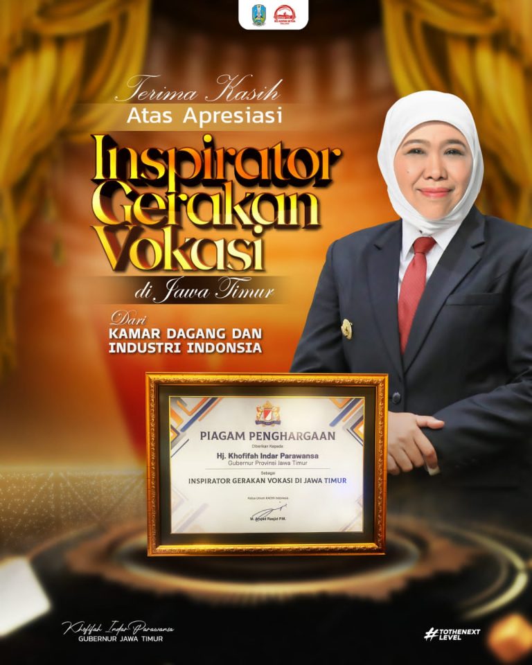 Gubernur Khofifah Raih Penghargaan Inspirator Gerakan Vokasi Jatim dari Kadin