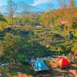 Wisata Camping Gubuk Marawati, Destinasi Wisata Dengan Suasana Gunung dan Sungai.
