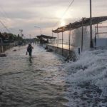 ilustrasi banjir rob