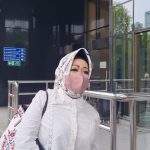 Kepala Dinas Kesehatan (Kadinkes) Lampung, Reihana tiba di Gedung Merah Putih KPK, Jakarta (8/5/2023).