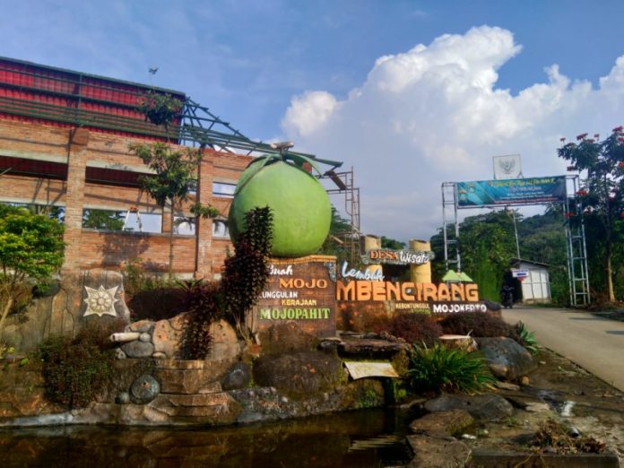 Wisata Lembah Mbencirang Mojokerto