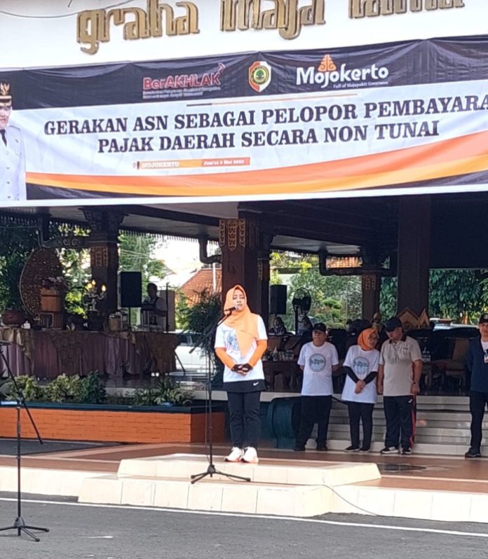 Pemkab Mojokerto Ajak ASN Sebagai Pelopor Bayar Pajak Secara Digital