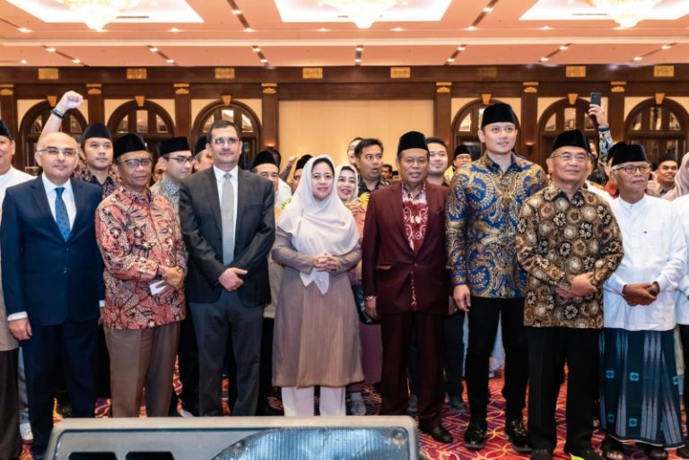 Hadiri Acara Halalbihalal, Puan Sebut MUI Berperan Dalam Persatuan Umat dan Bangsa