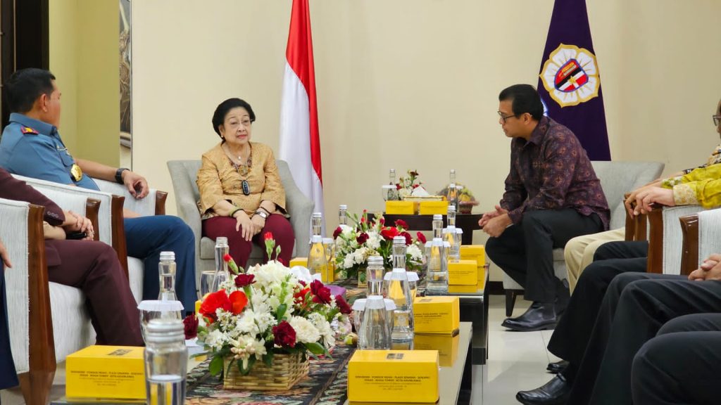 Baca Juga : 23 Januari Sejarah Dunia: Proklamasi Kemerdekaan Indonesia di Gorontalo Hingga Lahirnya Megawati Soekarnoputri