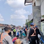 Jaga Keamanan dan Ketertiban Jalur, KAI Daop 8 Surabaya Tegur Masyarakat yang Beraktifitas di Jalur