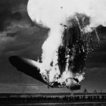 Kapal Udara Zeppelin Jerman Meledak.