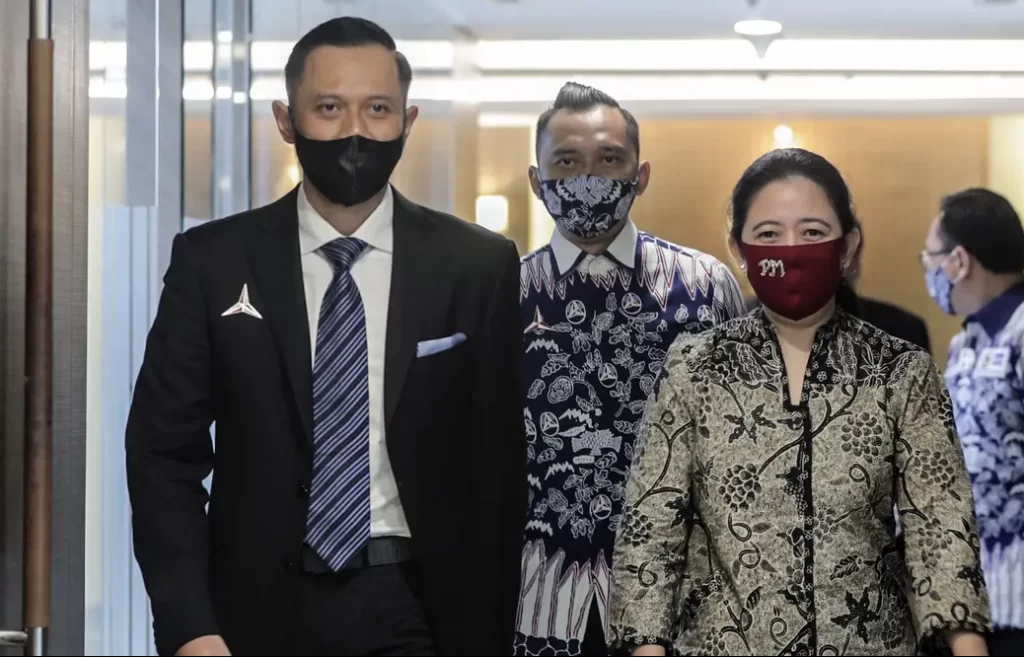 Puan Maharani dan Agus Harimurti Yudhoyono (AHY)