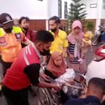 Petugas KAI Bantu Proses Persalinan Penumpang di Atas Commuter Line Dhoho