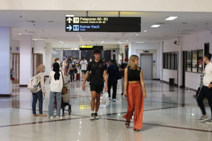 Terapkan Syarat Terbaru Bagi Pelaku Perjalanan Transportasi Udara Di Masa Transisi Endemi