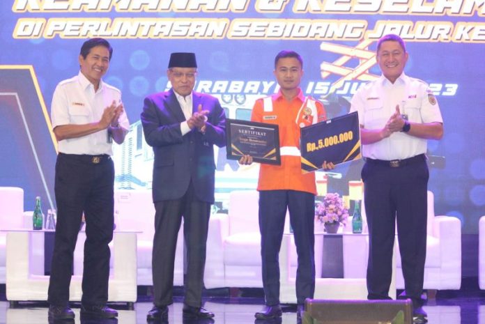 KAI Bersama Stakeholder Gelar Seminar Terus Sosialisasikan Keselamatan di Perlintasan Sebidang