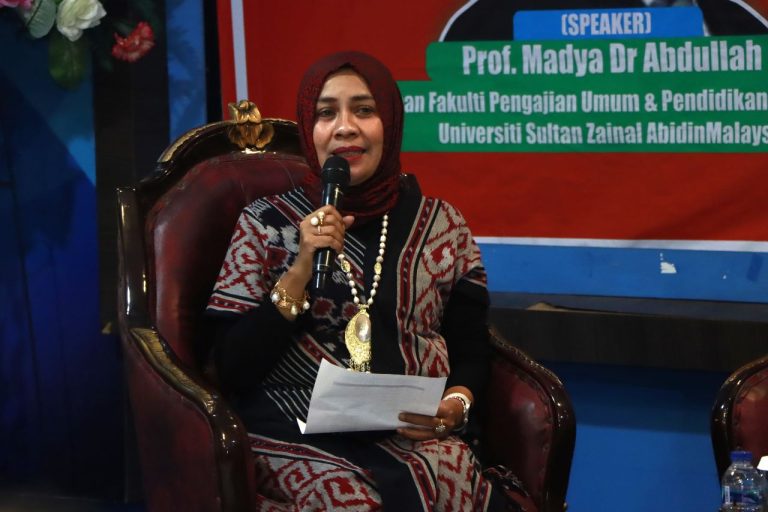 Suasana Guest Lecture yang diselenggarakan FH Unitomo