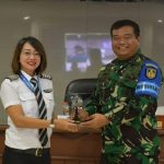 Timba Ilmu dan Wawasan, Dua Pilot Wanita TNL AL Sharing Pilot Senior Wanita Indonesia