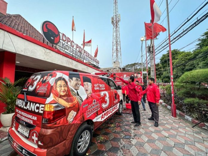 Fraksi PDIP Bantu Unit Ambulan, PDIP Sursbaya: Tambah Alat Perjuangan Melayani Rakyat