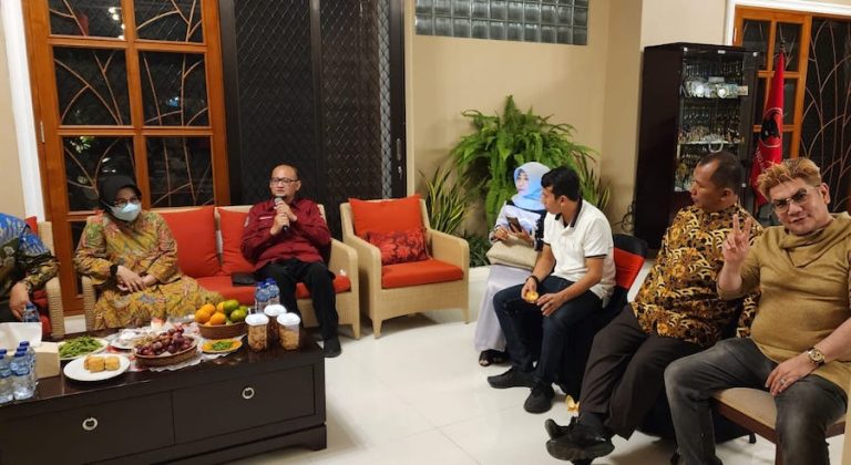 Komisi E Apresiasi Putra-Putri Nakes diterima PPDB SMA/SMK Negeri