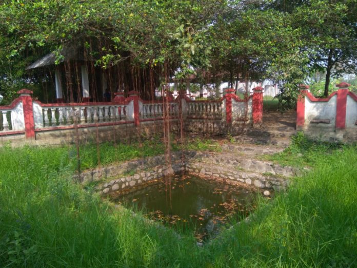 Sumber Bekucuk yang pernah di eksplorasi Belanda untuk tambang yodium. (Foto : Fio Atmaja)