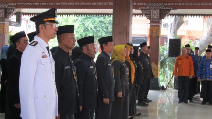 Bupati Mojokerto Ikfina Fahmawati melakukan mutasi besar-besaran. (Foto : Fio Atmaja)
