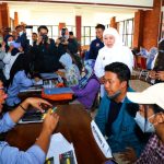 Gubernur Khofifah Tinjau Posko Pelayanan PPDB SMA dan SMK Negeri di UPT TIKP Jatim,