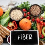 ilustrasi makanan tinggi serat