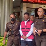 menkominfo_johnny_g_plate_tersangka_2