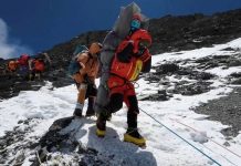 Gelje Sherpa Selamatkan Pendaki Malaysia