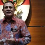 2023-02-12-satu-per-satu-pejabat-kpk-mudik-bikin-firli-bahuri-dihujani-kritik