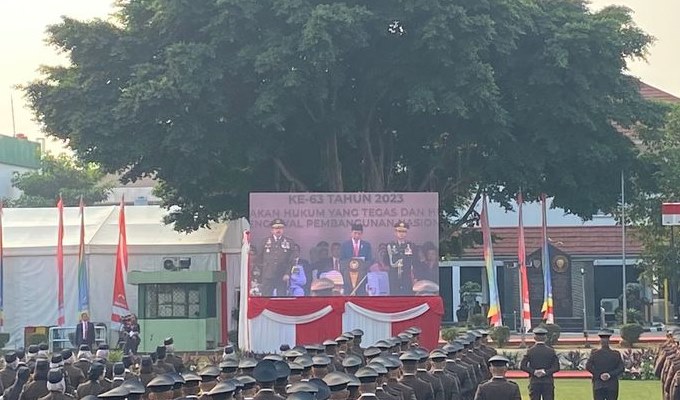 Presiden Jokowi Jadi Inspektur Upacara di Hari Bhakti Adhyaksa ke-63