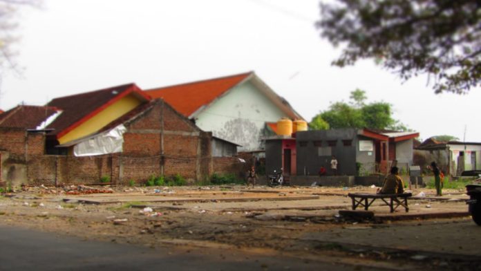 Eks pasar ayam cakarayam yang akan di jduk taman nantinya. (Foto : Fio Atmaja)