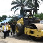 Presiden Jokowi Tinjau Perbaikan Infrastruktur Jalan di Provinsi Bengkulu.