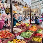 Presiden Jokowi Kunjungi Pasar Parungkuda Tinjau Harga Kebutuhan Pokok.