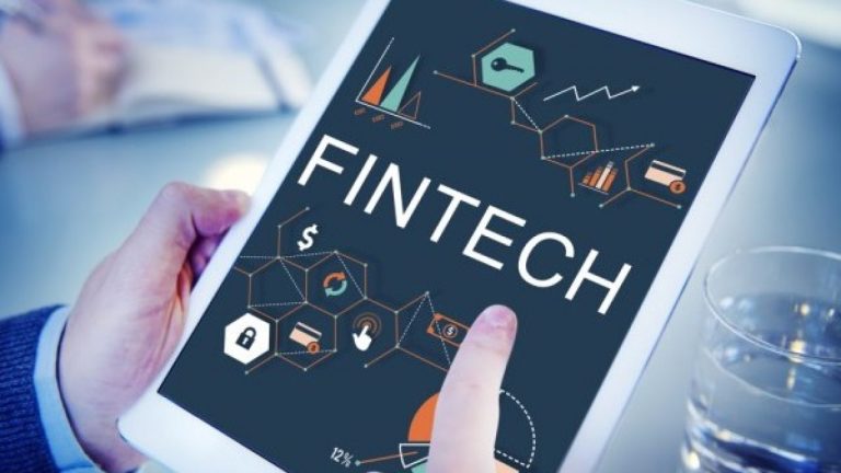 OJK: Produk Keuangan Ilegal Jadi Isu Krusial di Masyarakat