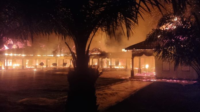 Pondok Pesantren Gontor 8 Aceh terbakar