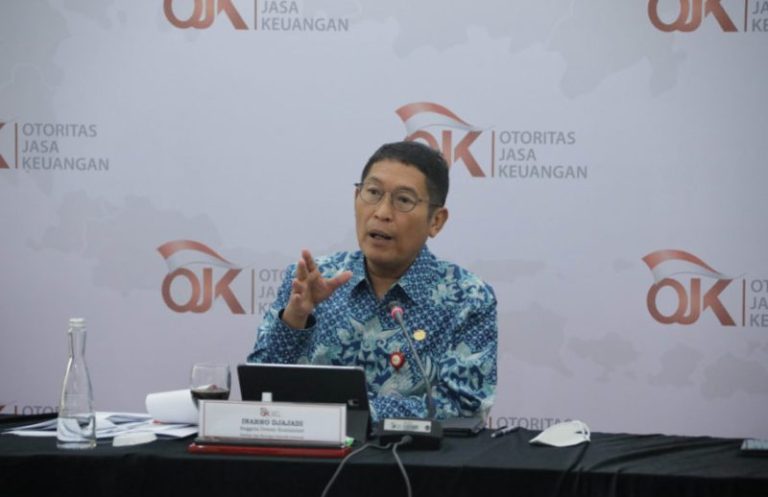 Kepala Eksekutif Pengawas Pasar Modal, Keuangan Derivatif, dan Bursa Karbon OJK, Inarno Djajadi