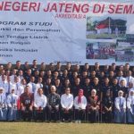 Presiden Jokowi Tinjau Aktivitas Pembelajaran di SMKN Jawa Tengah.