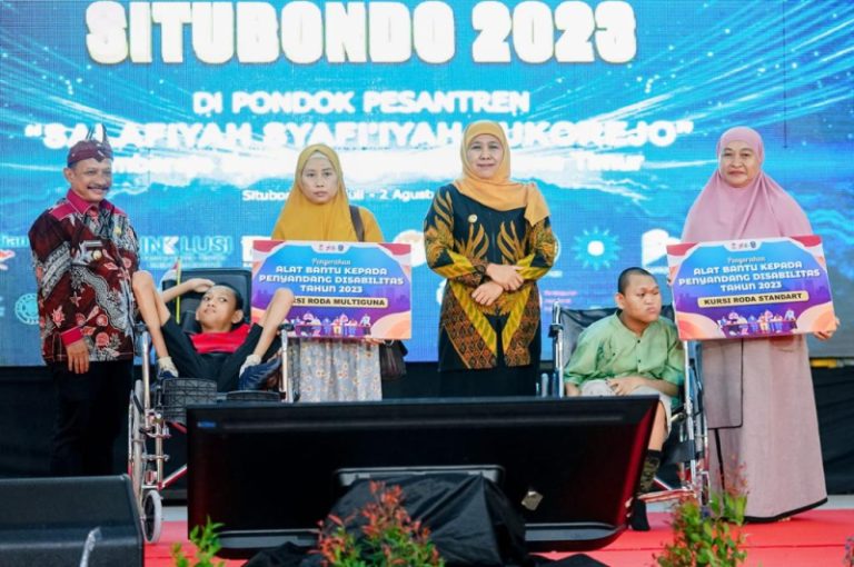 Gubernur Khofifah Membuka Temu Inklusi Nasional ke-5 di Pondok Pesantren Salafiyah Syafi`iyah Situbondo