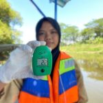 Musim Kemarau, Sungai Brantas Berubah Warna Menjadi Coklat : Penyebab Terkait Limbah dari Jombang