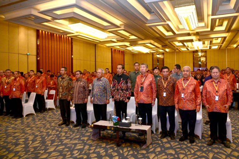 Presiden Jokowi resmi membuka Musyawarah Nasional (Munas) Persatuan Perusahaan Real Estate Indonesia (REI) XVII, yang digelar di Grand Ballroom Hotel Sheraton Gandaria City, Jakarta (9/8/2023) (Foto: Muchlis Jr - Biro Pers Sekretariat Presiden)