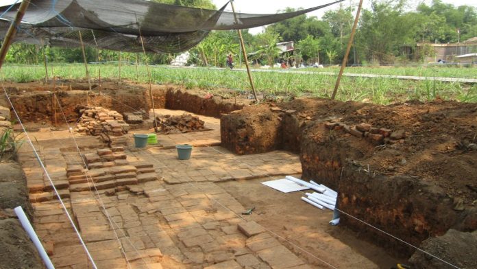 Ekskavasi tahap empat situs Bhre Kahuripan telah selesai, tim arkeologi temukan tiga gerbang megah. (Foto : Fio Atmaja)