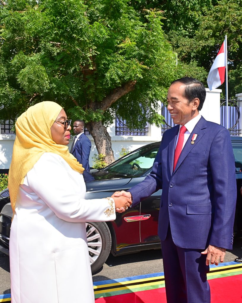 Presiden Joko Widodo (Jokowi) bertemu dengan Presiden Republik Persatuan Tanzania Samia Suluhu Hassan (22/8/2023).