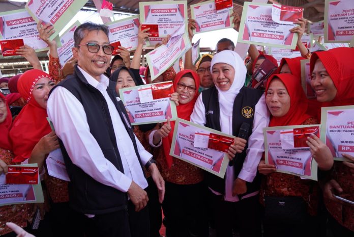 Bank Jatim Salurkan Bantuan Langsung Tunai