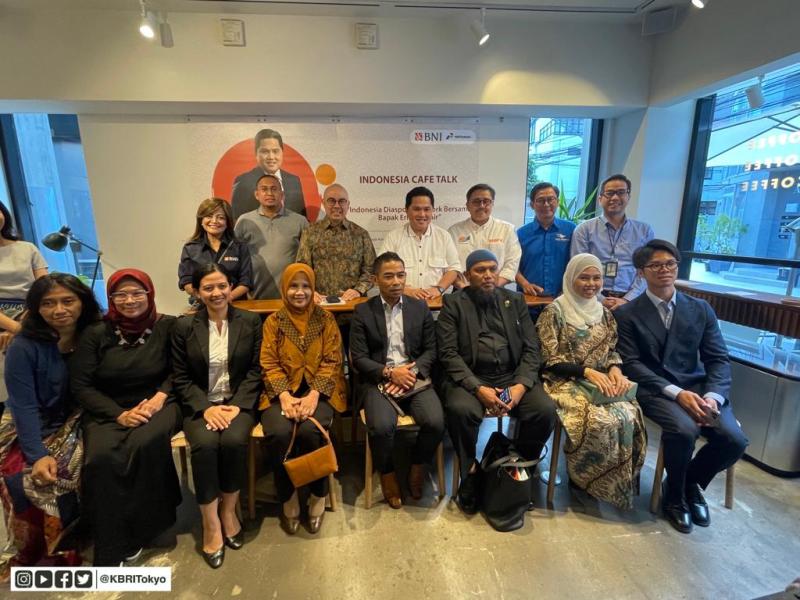 Menteri BUMN Erick Thohir bersama para pelaku usaha diaspora Indonesia di Jepang (KBRI Tokyo)