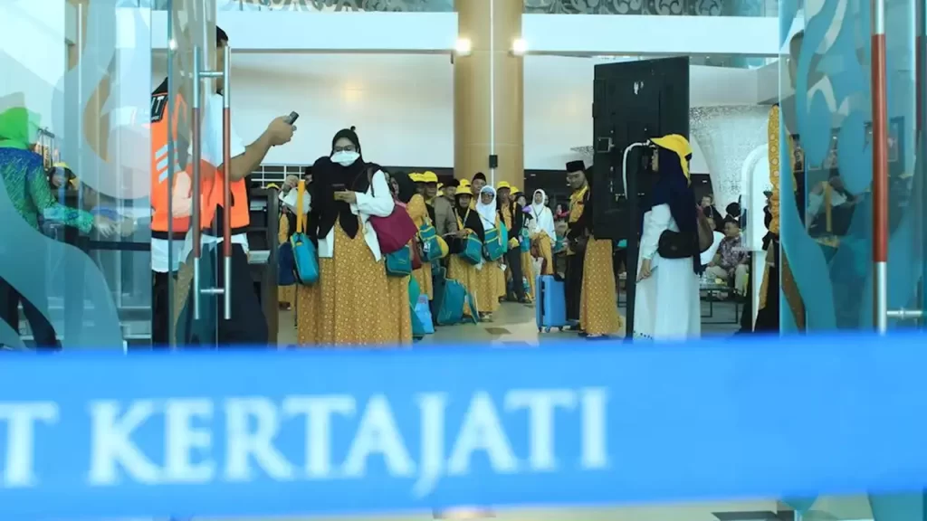 ilustrasi jemaah umrah