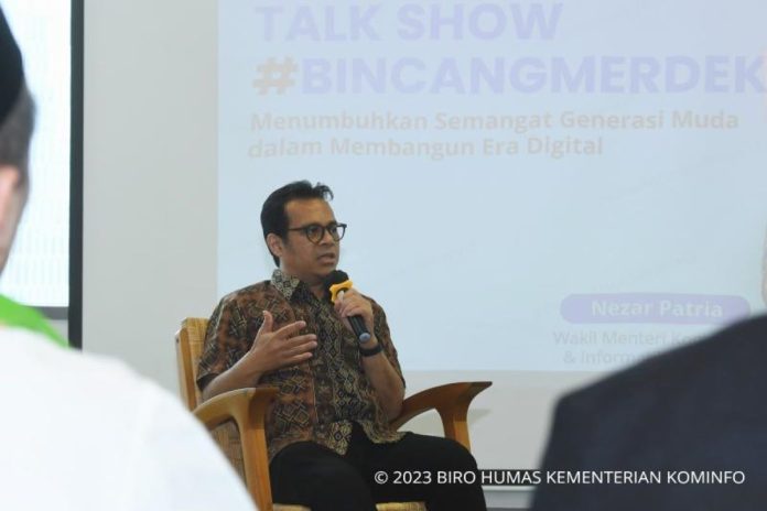 Wakil Menteri Komunikasi dan Informatika (Wamenkominfo) Nezar Patria