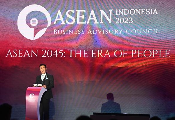 Choi Siwon Hadir di KTT ASEAN