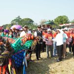 Bupati Yuhronur Buka Festival Layang Layang Naga Tingkat Provinsi di Lamongan 
