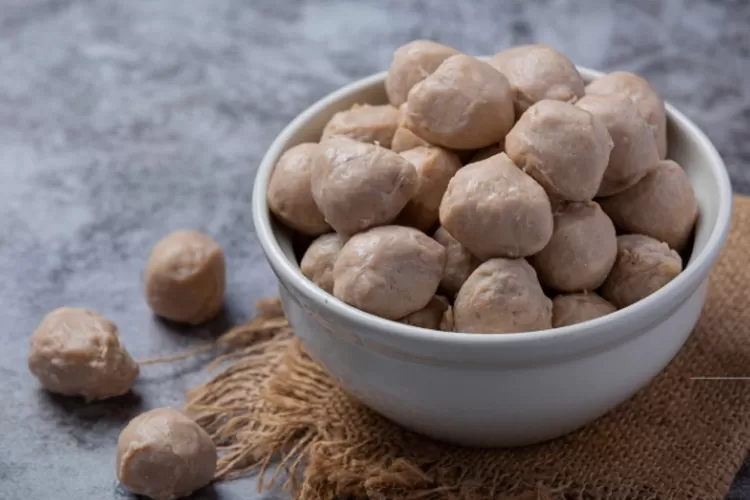 Perbedaan Pentol dengan Cilok