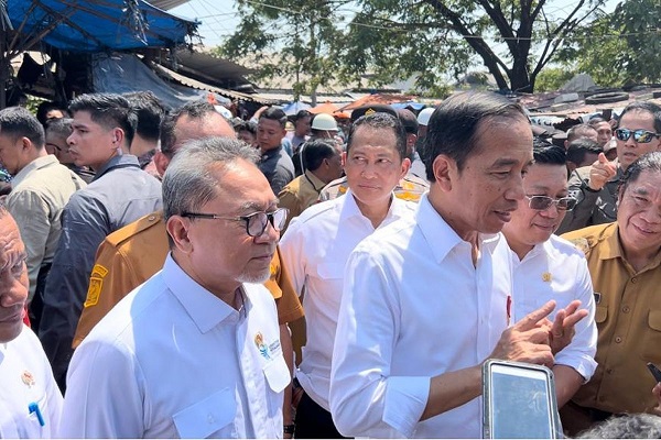 Presiden Jokowi Tinjau Pasar Kranggot