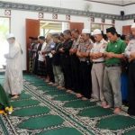 Tata Cara Sholat Jenazah Laki-laki dan Perempuan Lengkap: Arab, Latin serta Artinya