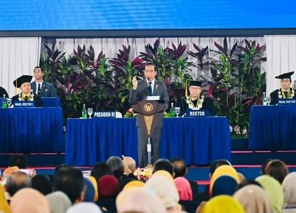 Presiden Jokowi Pidato Dies Natalis Ke-60 IPB