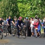 Presiden Jokowi Bersepeda Pagi dan Sapa Masyarakat di Kebun Raya Bogor