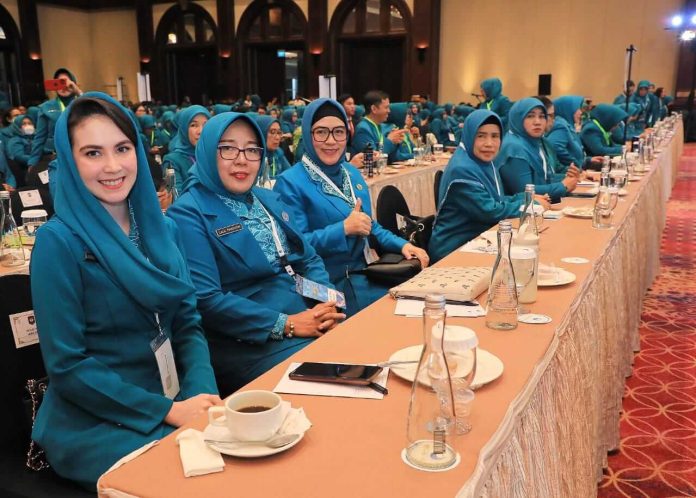 Arumi Bachsin Dardak